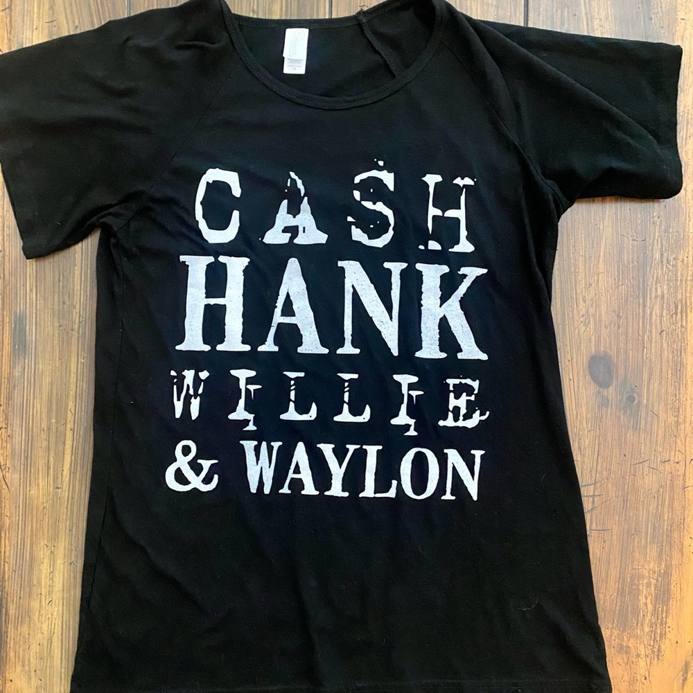 Fun graphic T-shirt. “Cash, Hank, Willie & Waylon”